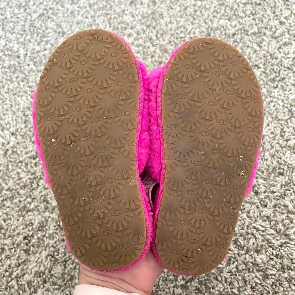 Size 10 / Toddler Girl UGG Slipper Sandals